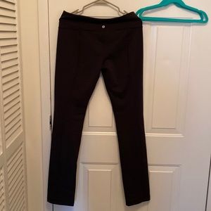 Lululemon yoga pants